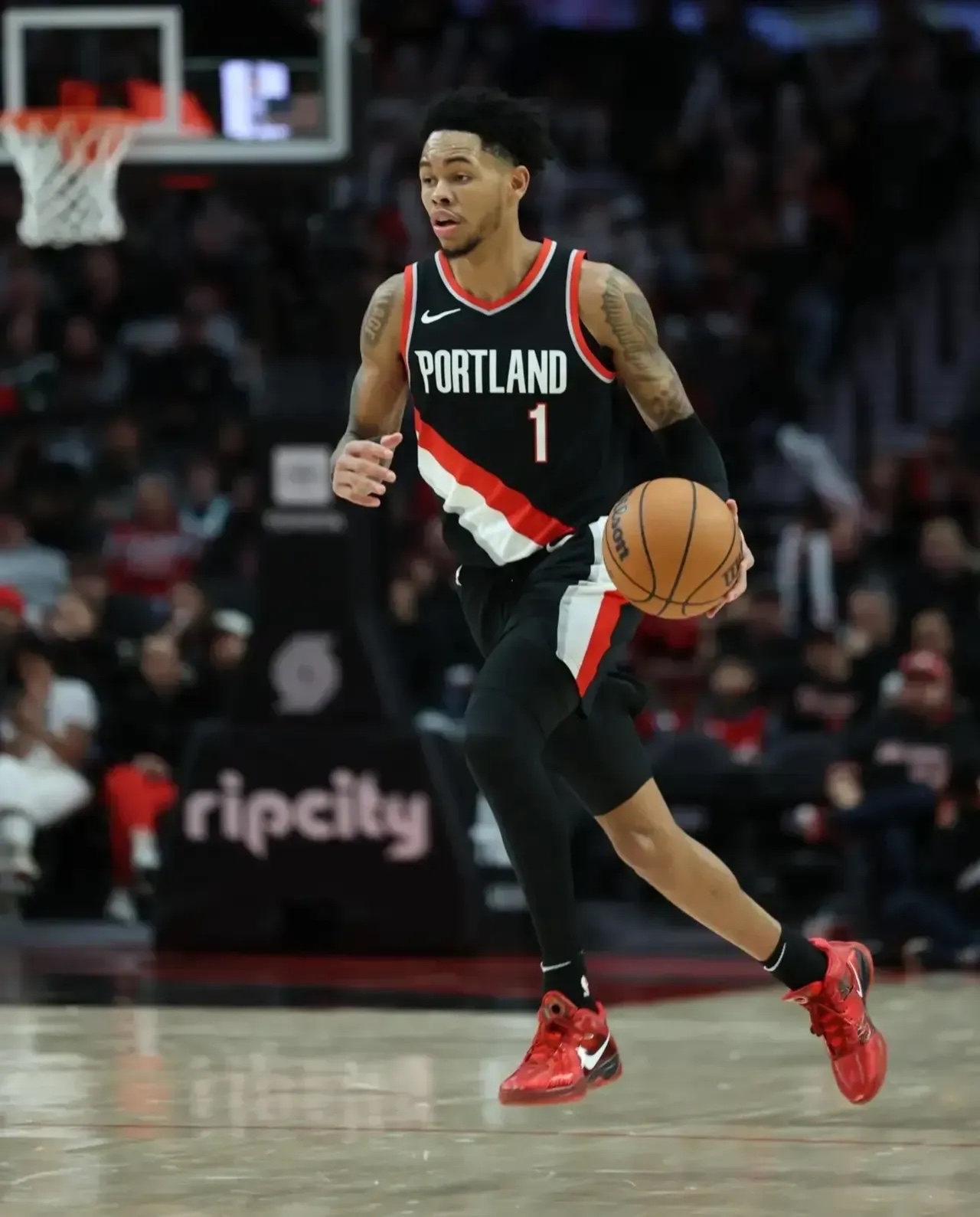 爱游戏-风云突变波特兰开拓者加时末段队长鼓劲；NBA总决赛版图或变；赛场秩序良好；控场能力受关注的简单介绍