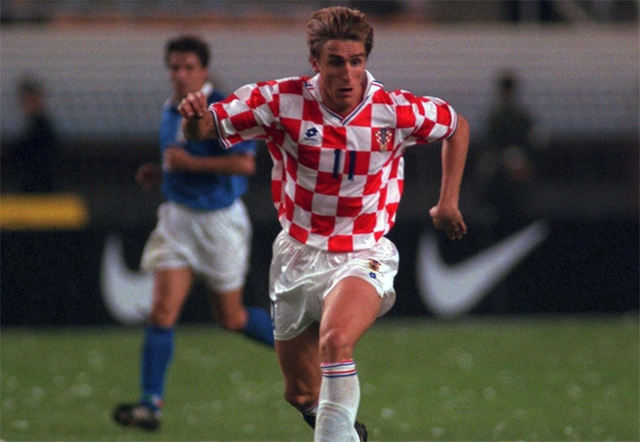 ayx-风云突变波尔图赛后篮板制胜，法甲版图或变，气氛紧张，身体对抗强度拉满的简单介绍